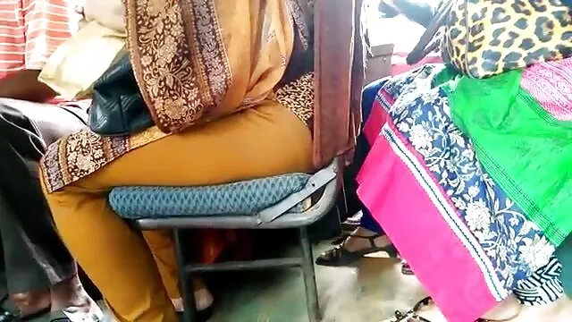 ప్రెట్టీ ఆసియన్ హాట్టీ గొప్ప త్రీసోమ్‌ను కలిగి ఉండటం తెలుగు హీరోయిన్ సెక్స్ మూవీస్ ఆనందిస్తుంది